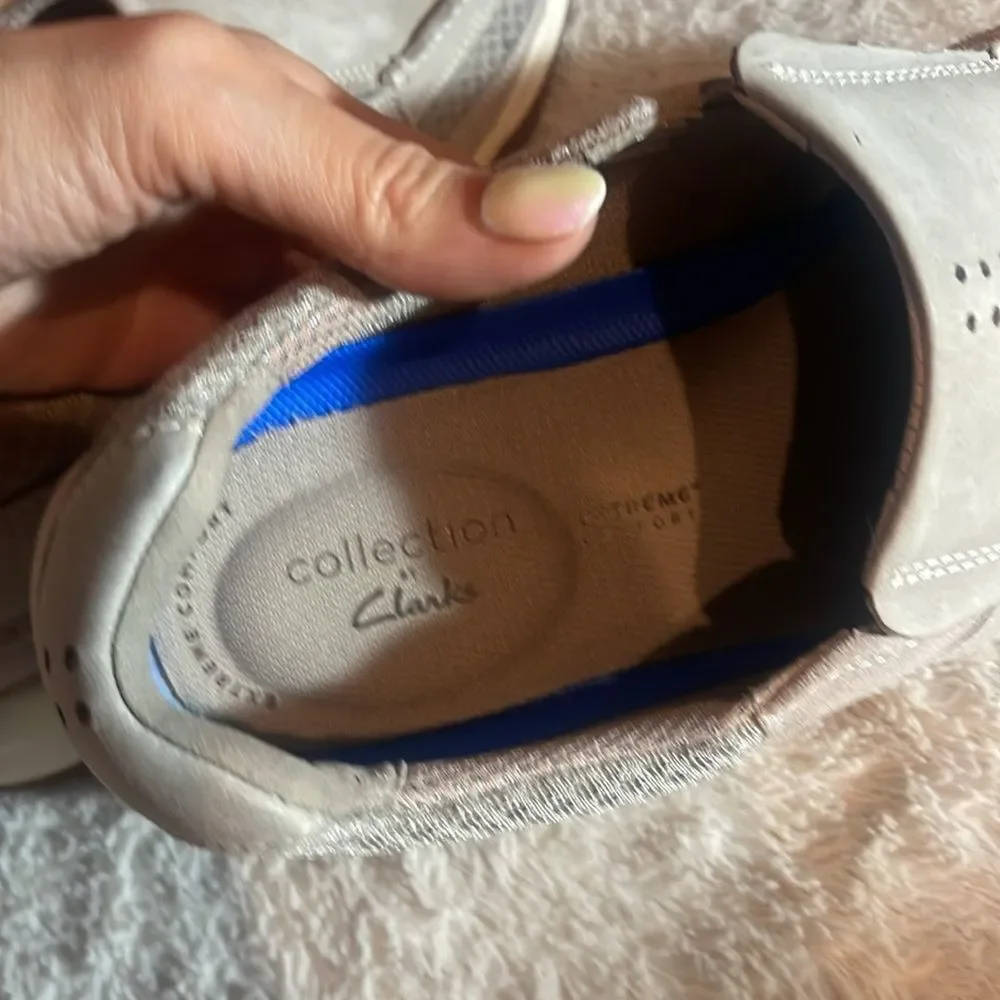 Clarks Men's Beige Slip-On Loafers size 13 M